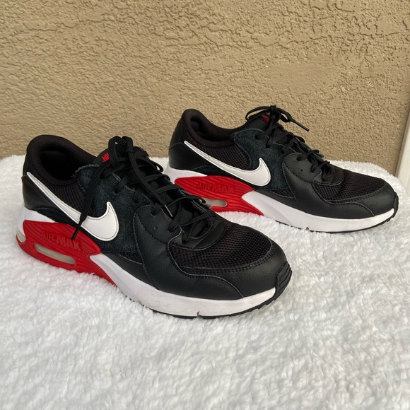 Nike Shoes Nike Womens Air Max Excee Running Shoes Black And White